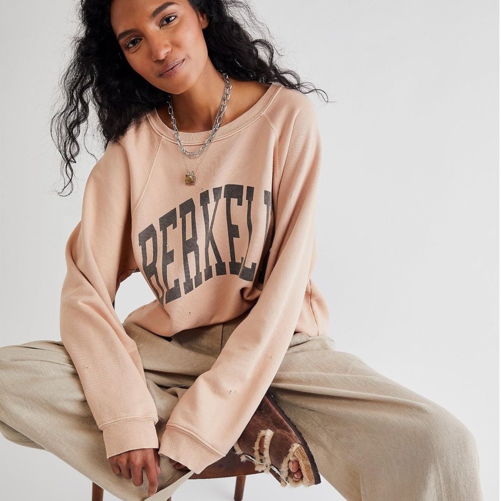 Free People x Retro Brand Classic Crew Sweatshirt 🧡
